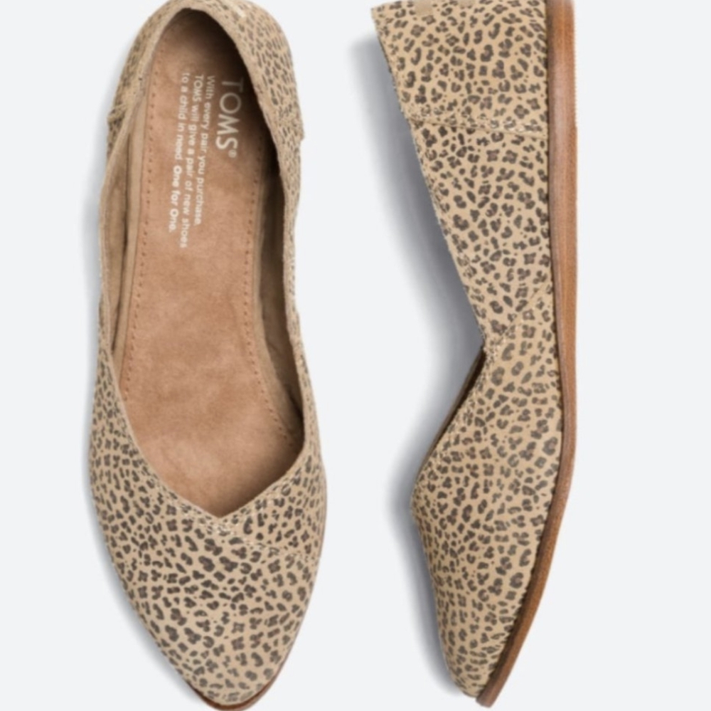 Toms Size 6 Jutti Animal Leopard Print Suede Leather Pointed Toe Flats.
